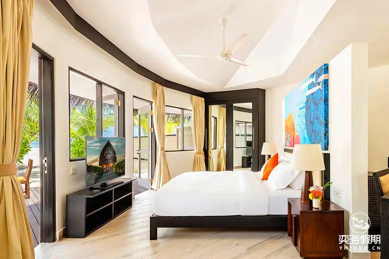 Beachfront Villa.webp.jpg