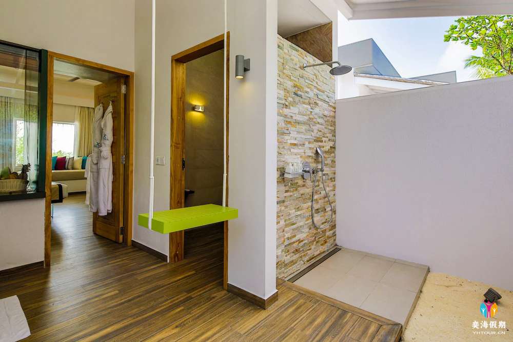Family Beach Villa.webp (2).jpg