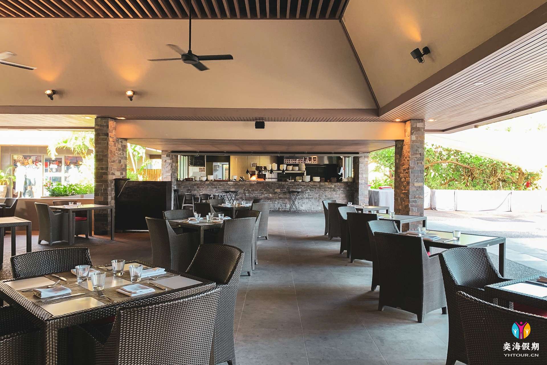 Toba Bar _ Grill 3.jpg