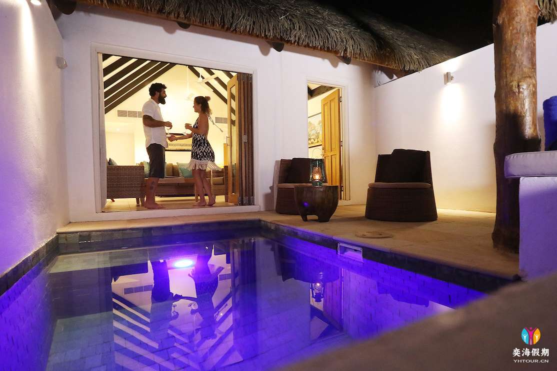 Sanctuary Pool Suite (1).jpg