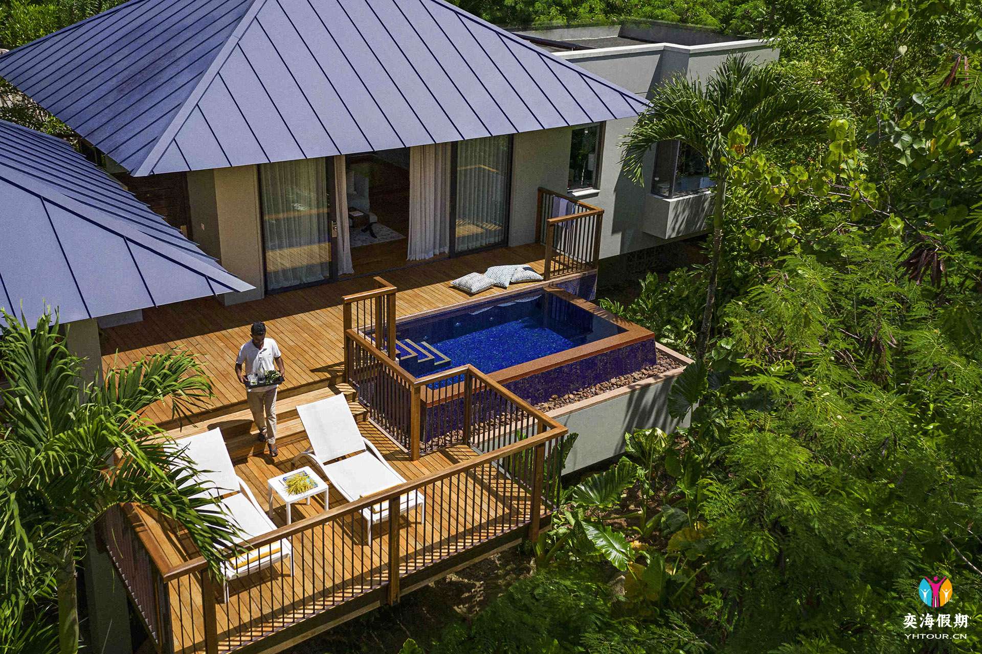 Hillside Garden View Pool Villa.jpg
