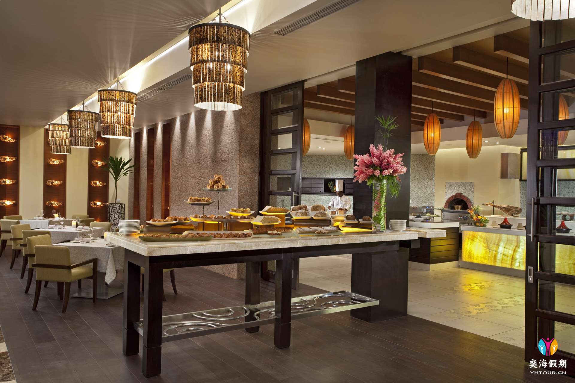 RAF - Losean Restaurant - Breakfast.JPG