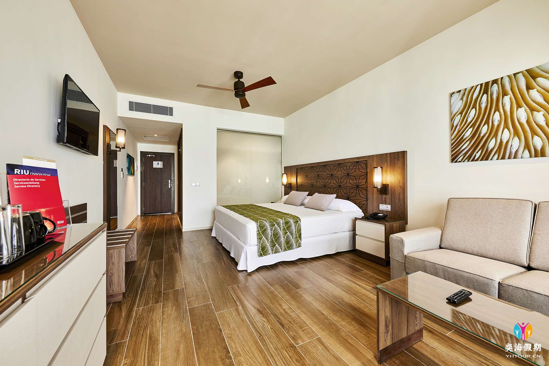 ATO_19_011 - Double room.jpg