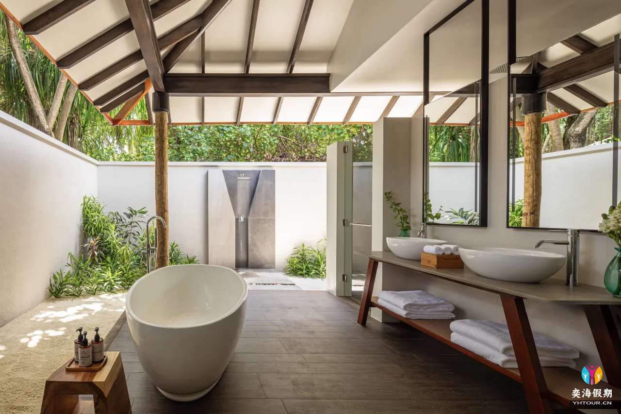 Beach villa5.webp.jpg