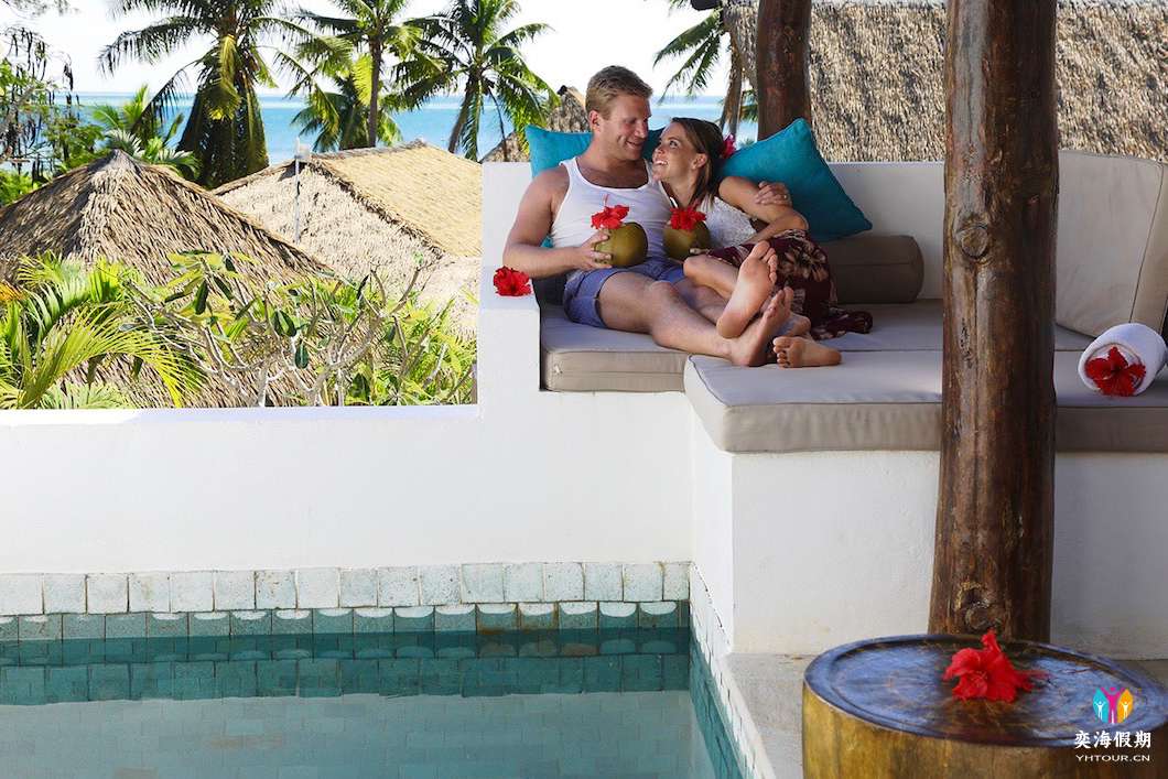 Sanctuary Pool Suite (3).jpg