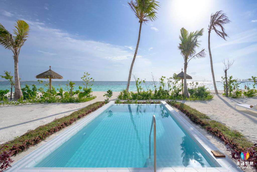 Joy Beach Suite (3).jpg