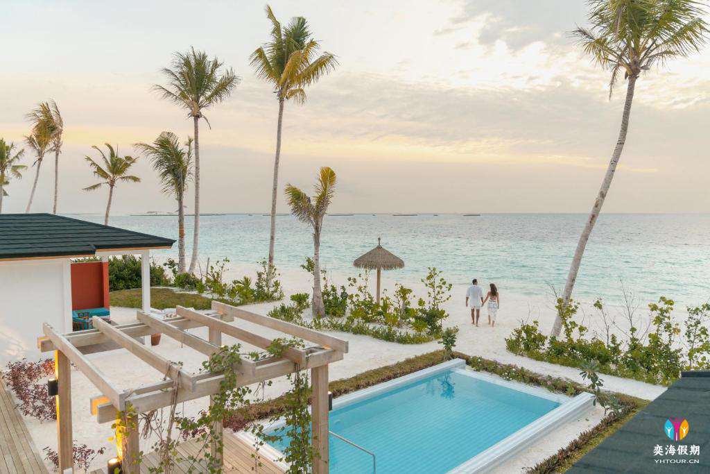 Joy Beach Suite (2).jpg