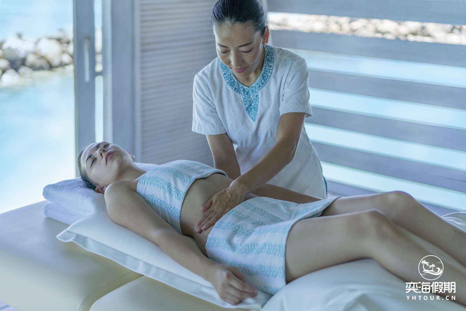 FS Kuda Huraa The Island Spa Santuary Treatment 12.jpg