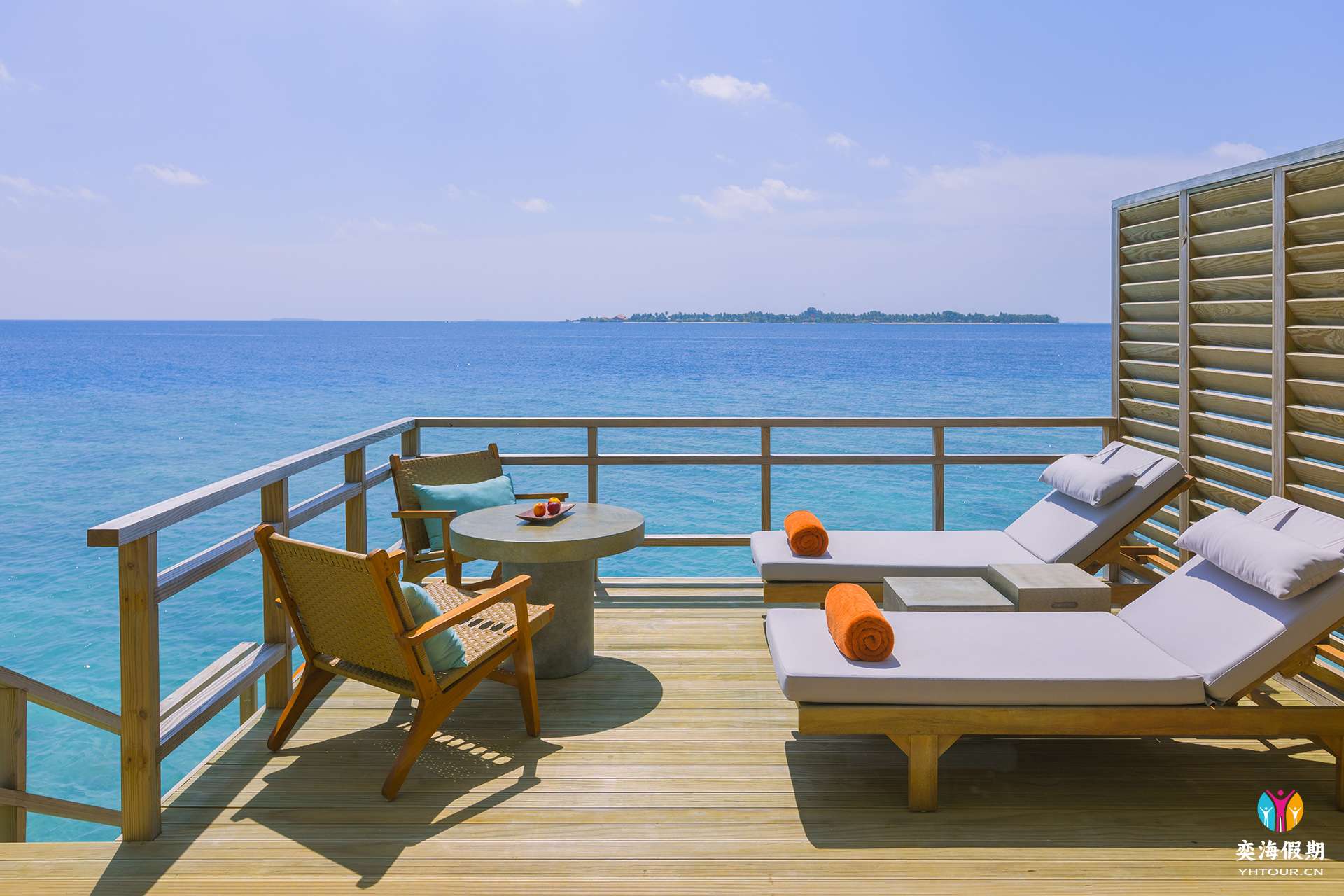 Water Villa (1).jpg