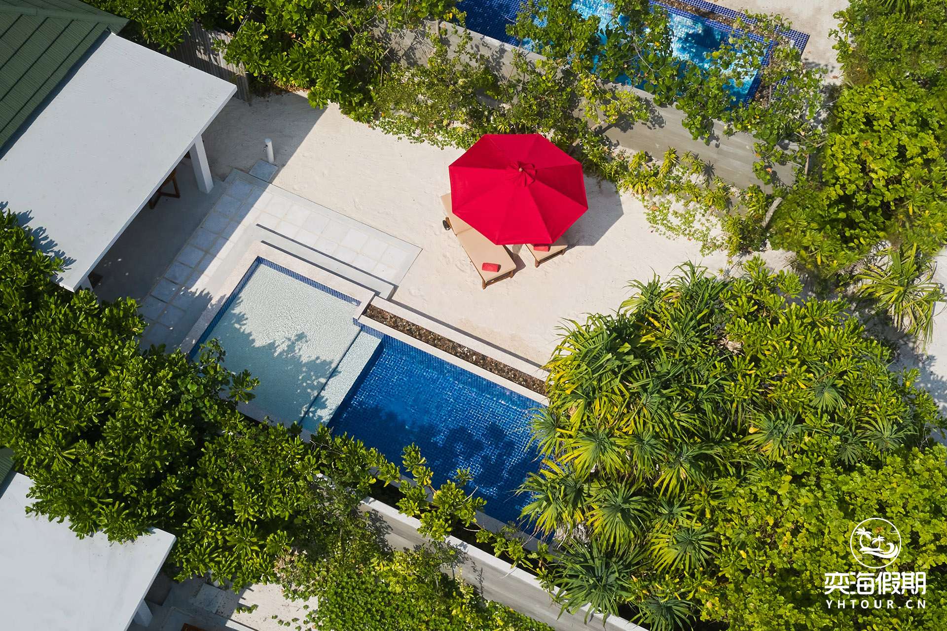 beach-suite-with-pool_0349-min.jpg