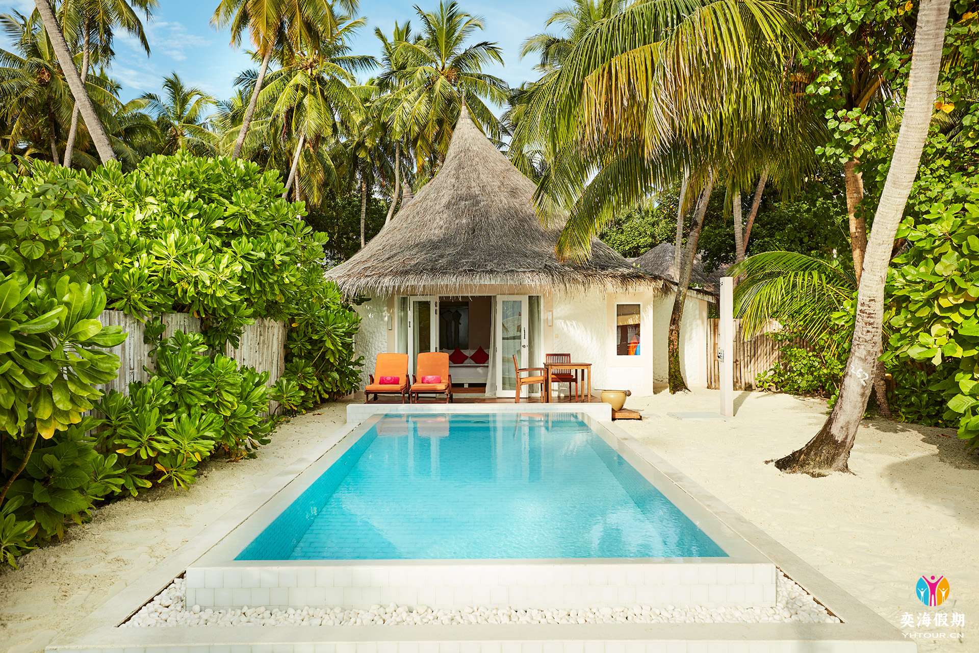 15. Sun_Aqua_Pool_Villa_0058.jpg