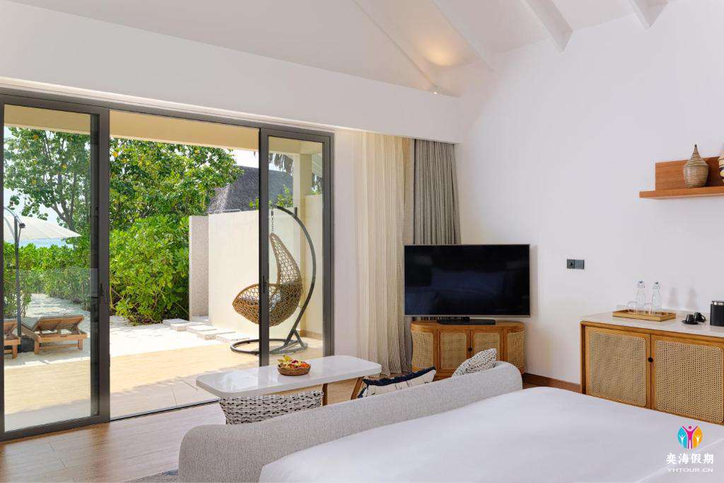 Beach Villa (1).jpg