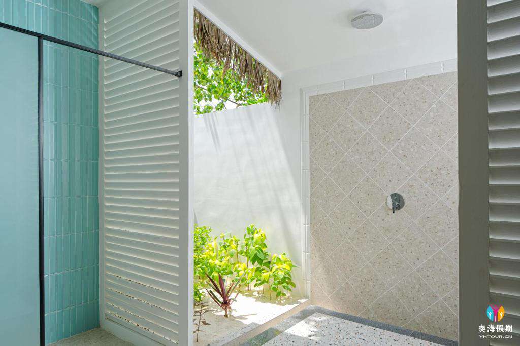 Beach Villa (3).jpg