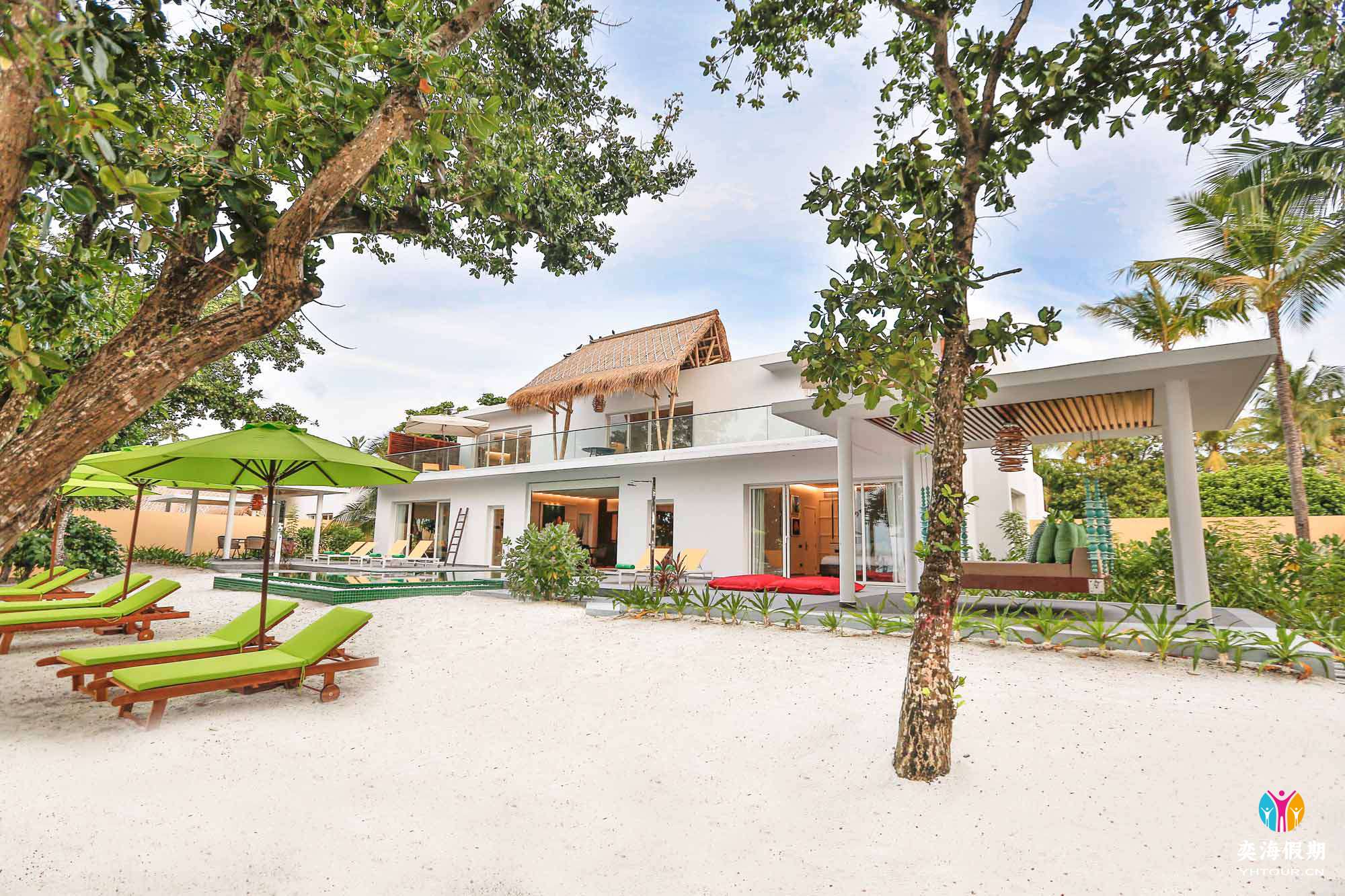 _villas-b-royal1.jpg