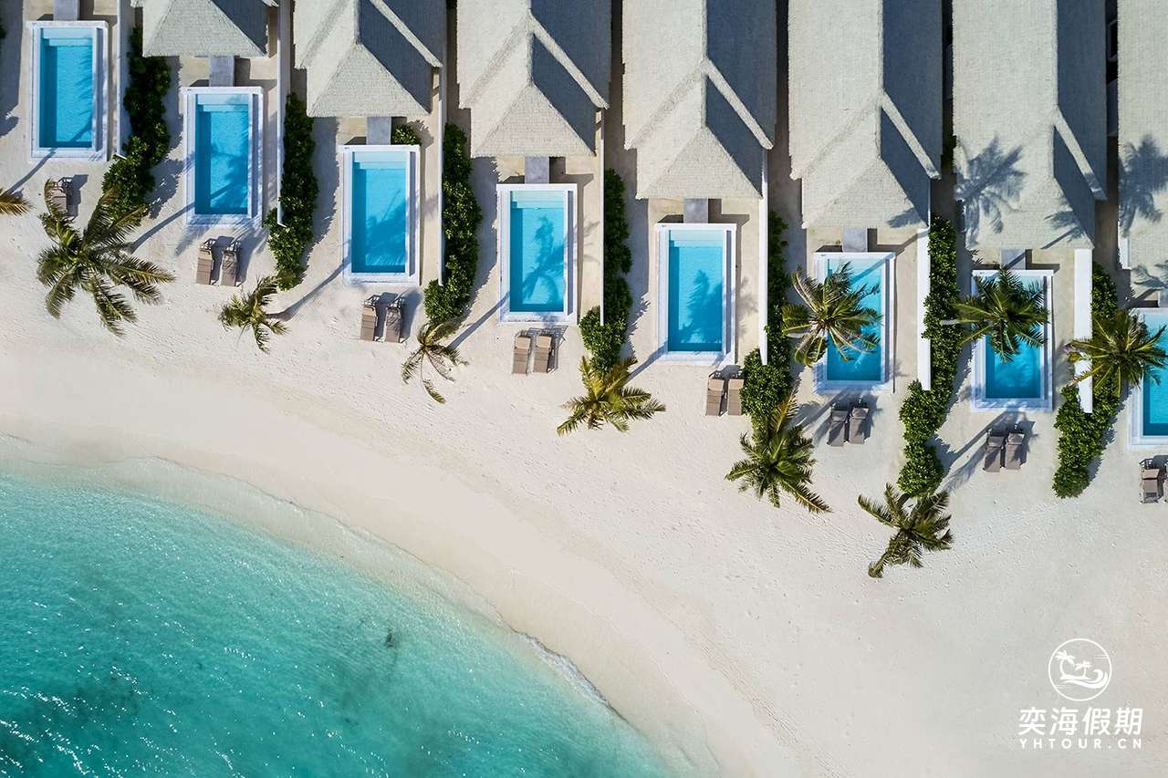 Grand Beach Suite with Poolit (2).jpg