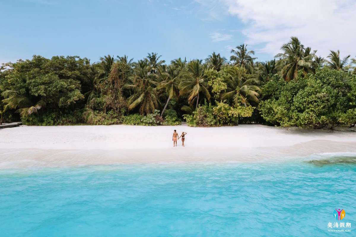Reethi Beach Resort4.jpg