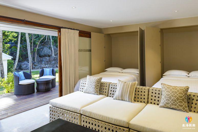 Island Family Suite3.jpg