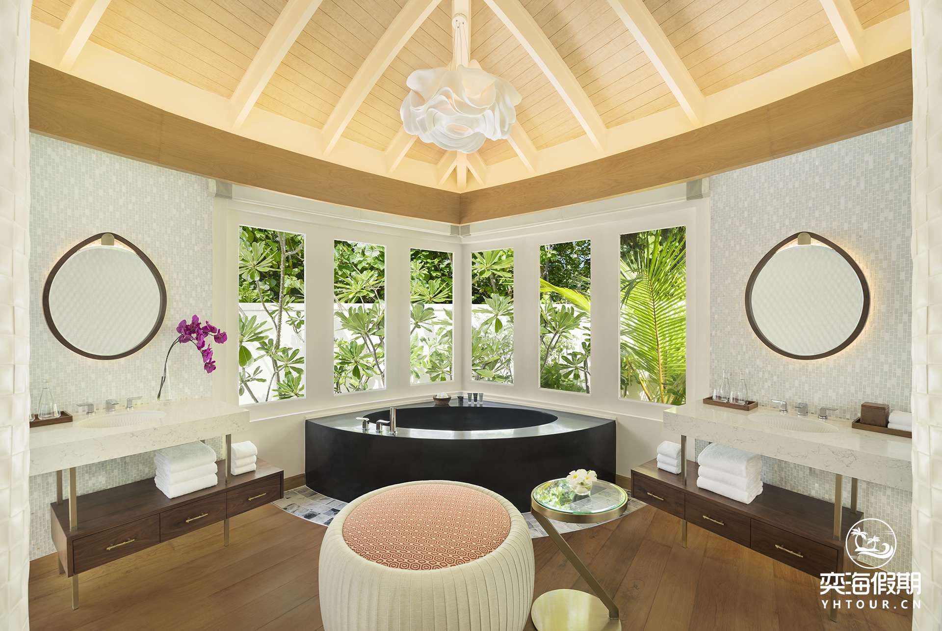 Beach_Villa_Bathroom.jpg