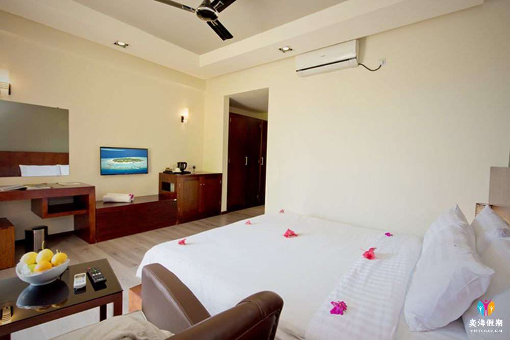 Seaview Sky Room(2).jpg