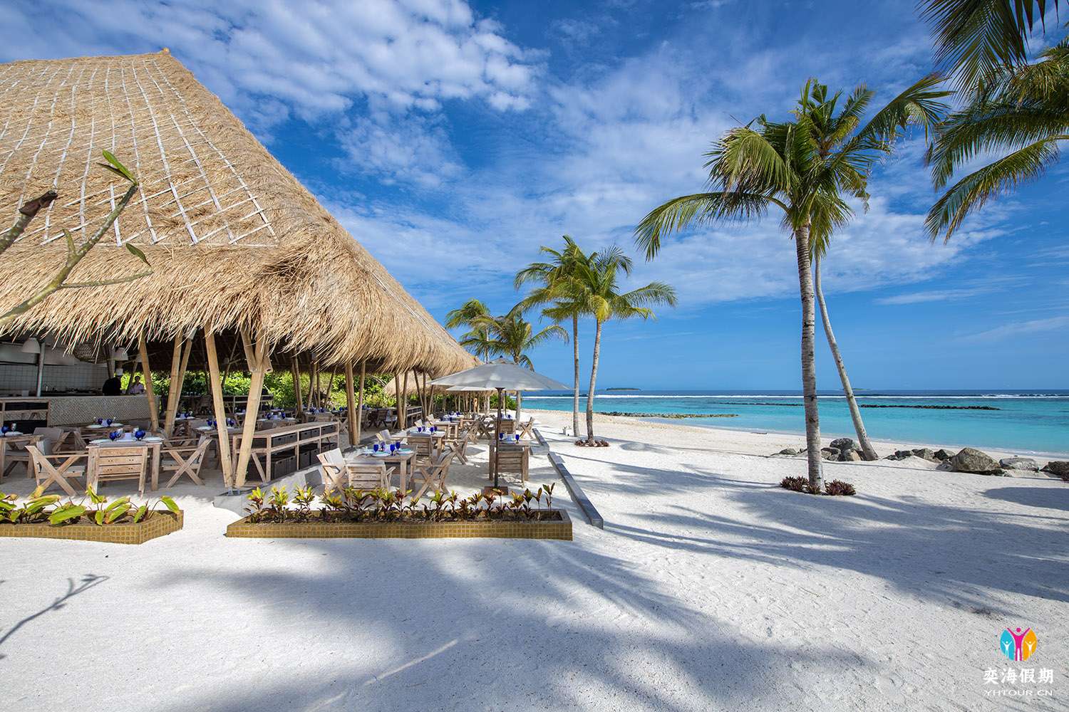 Beach Grill 1.jpg