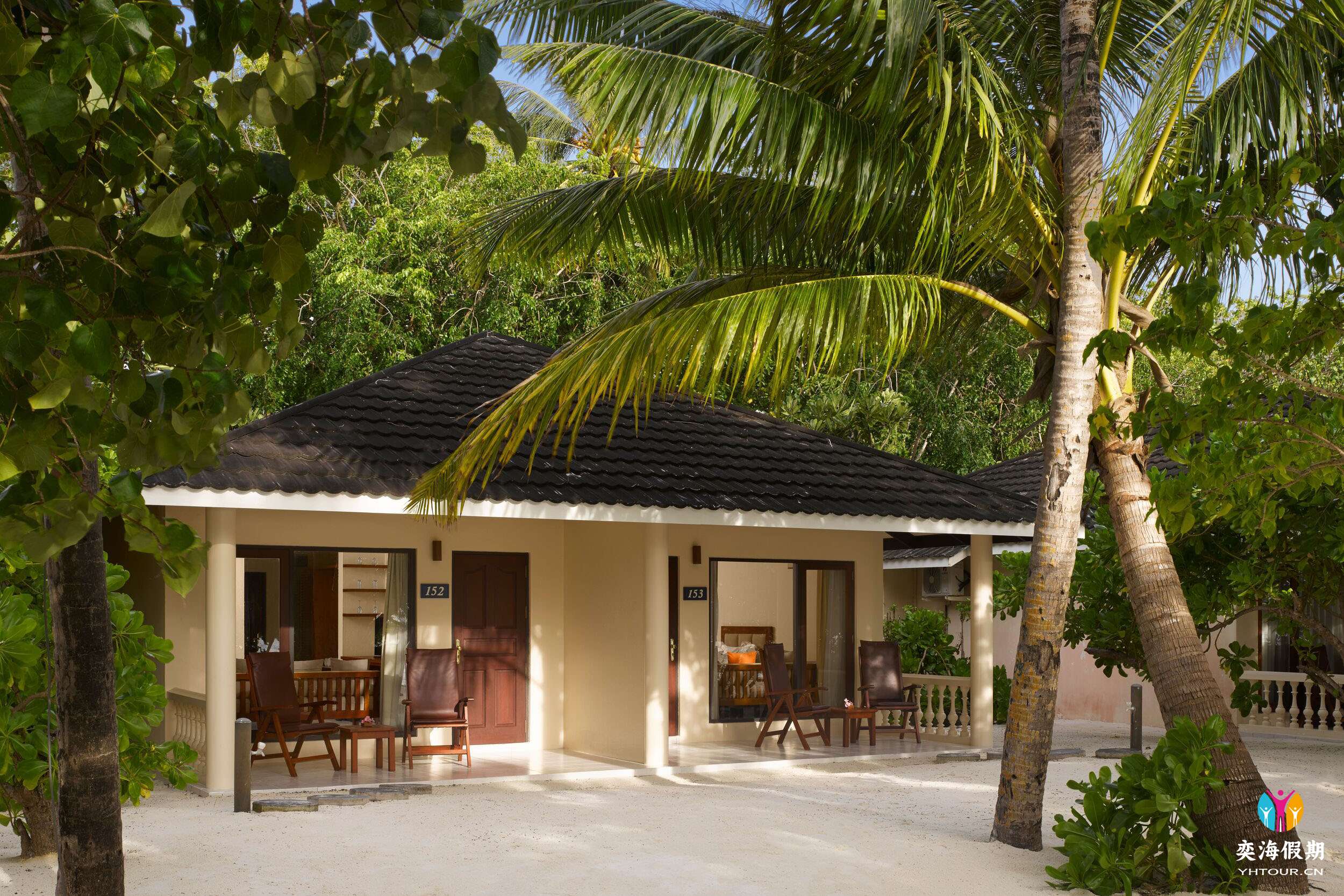 Villa Nautica - Two Bedroom Family Beach Villa - Veranda - Large.jpg