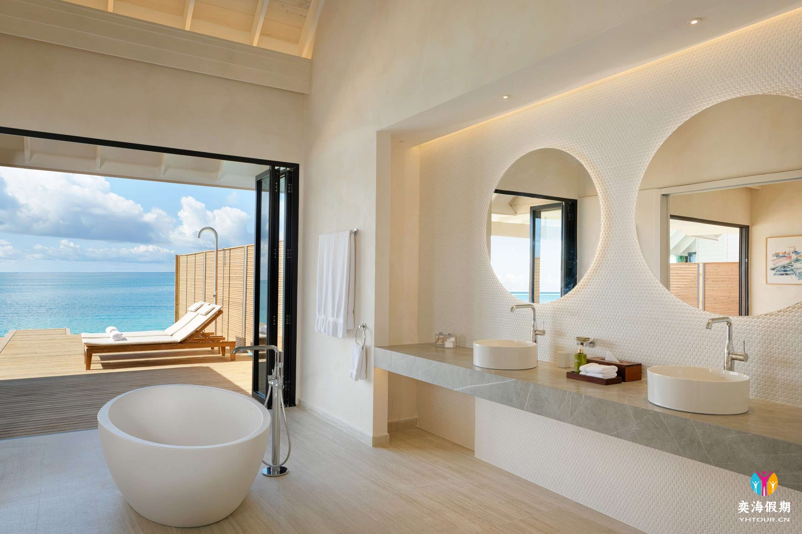 Water Pool Villa (2).jpg