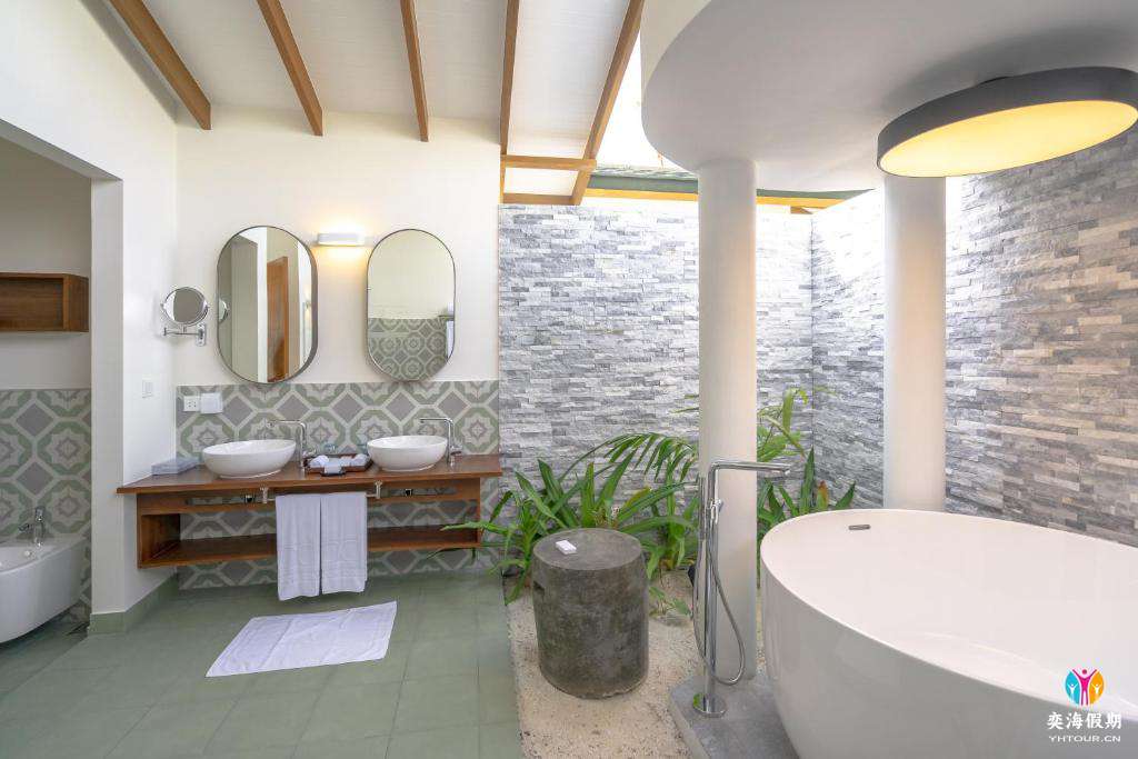 Joy Beach Suite (4).jpg