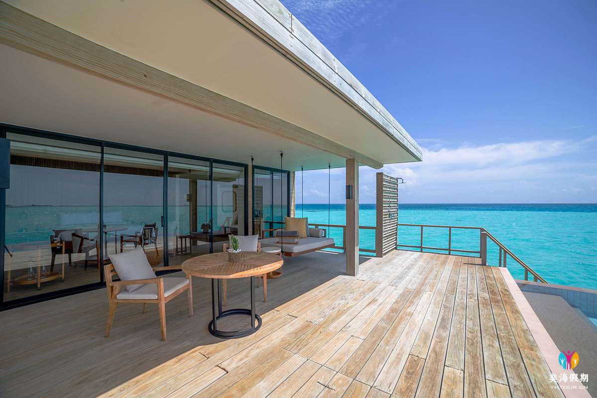 Water Villa with Pool2.jpg