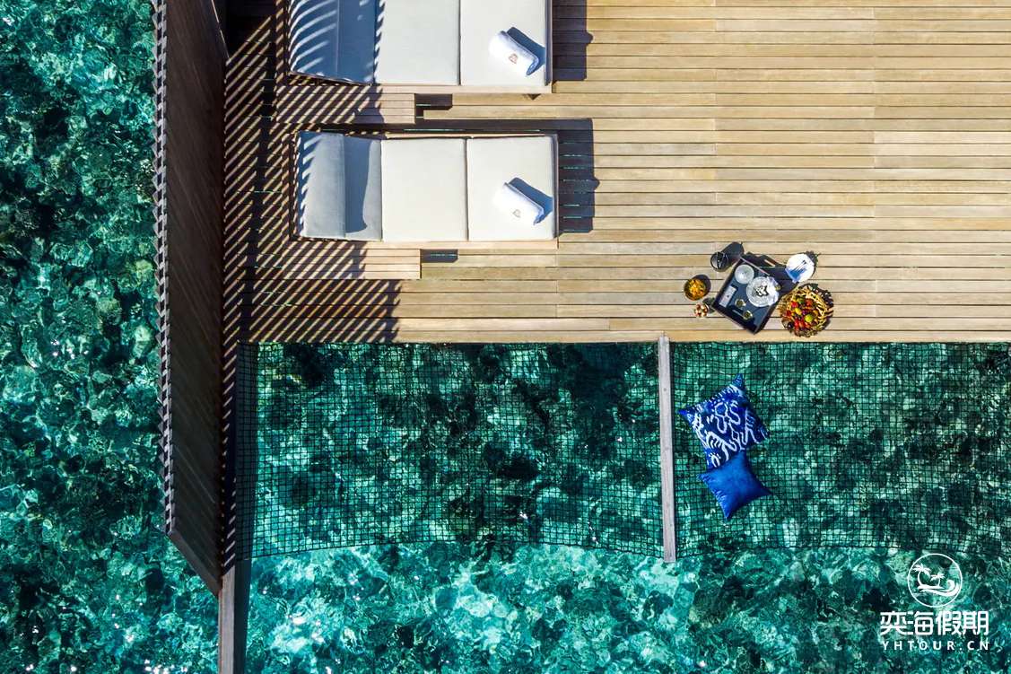 Lagoon Overwater Villas with Pool.webp (1).jpg