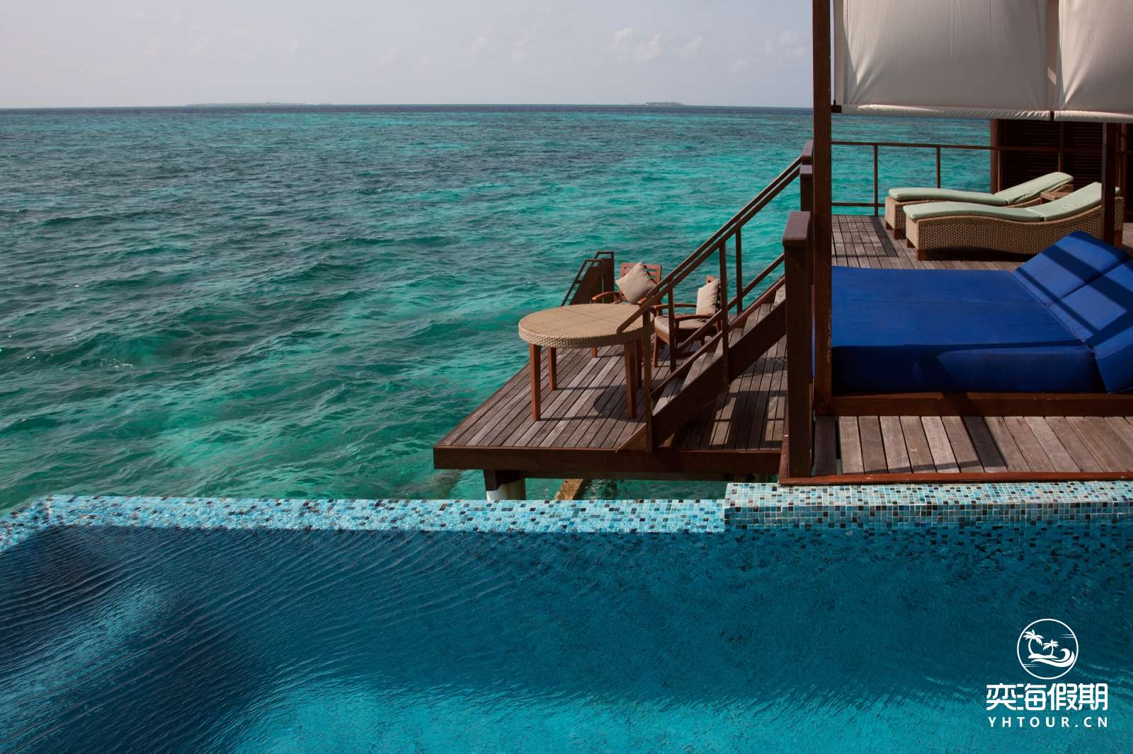 hithi_coco_residence2870__large.jpg