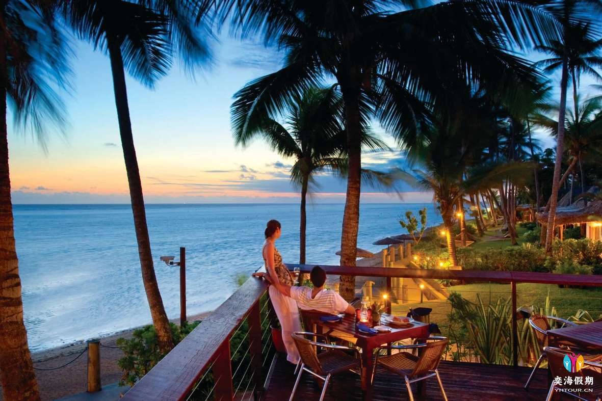 Sundowner Bar.webp.jpg