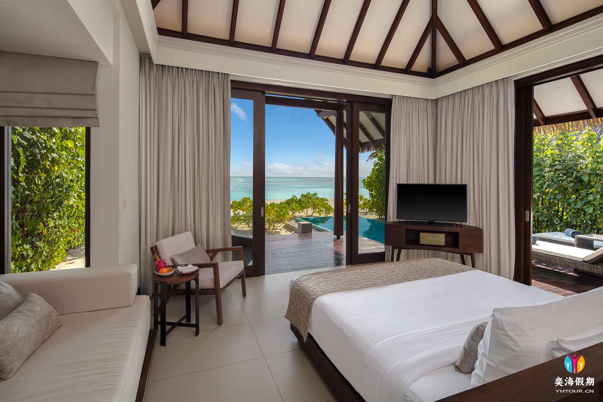 Pool Beach Villa-2.JPG