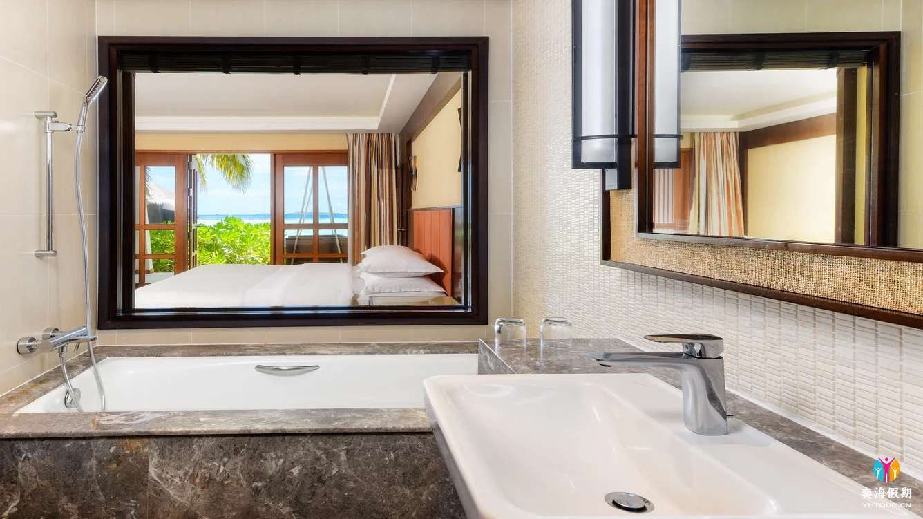 Deluxe Rooms5.jpg