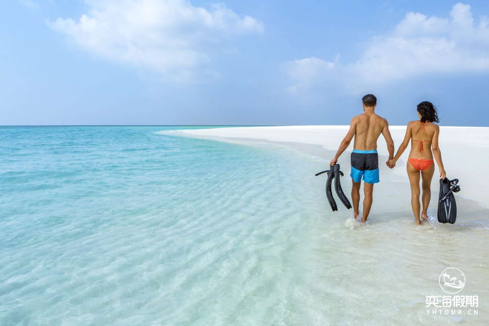 Hurawalhi Snorkelling.jpg