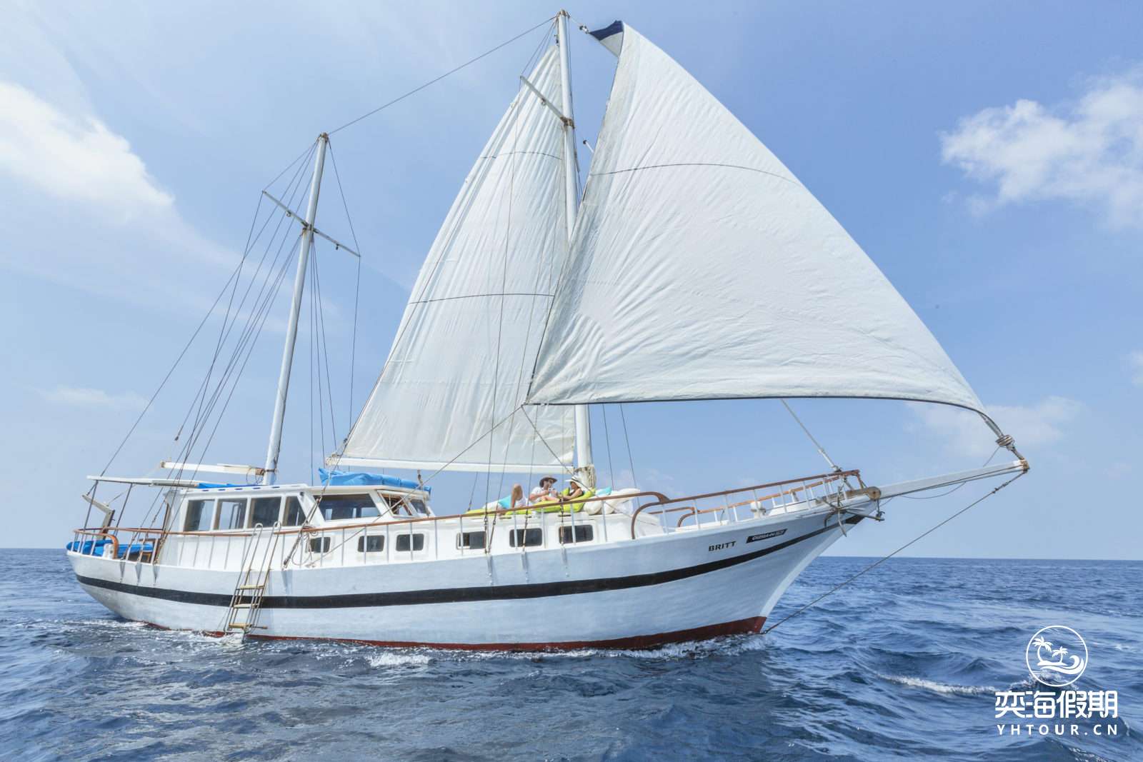 Sailing.jpg