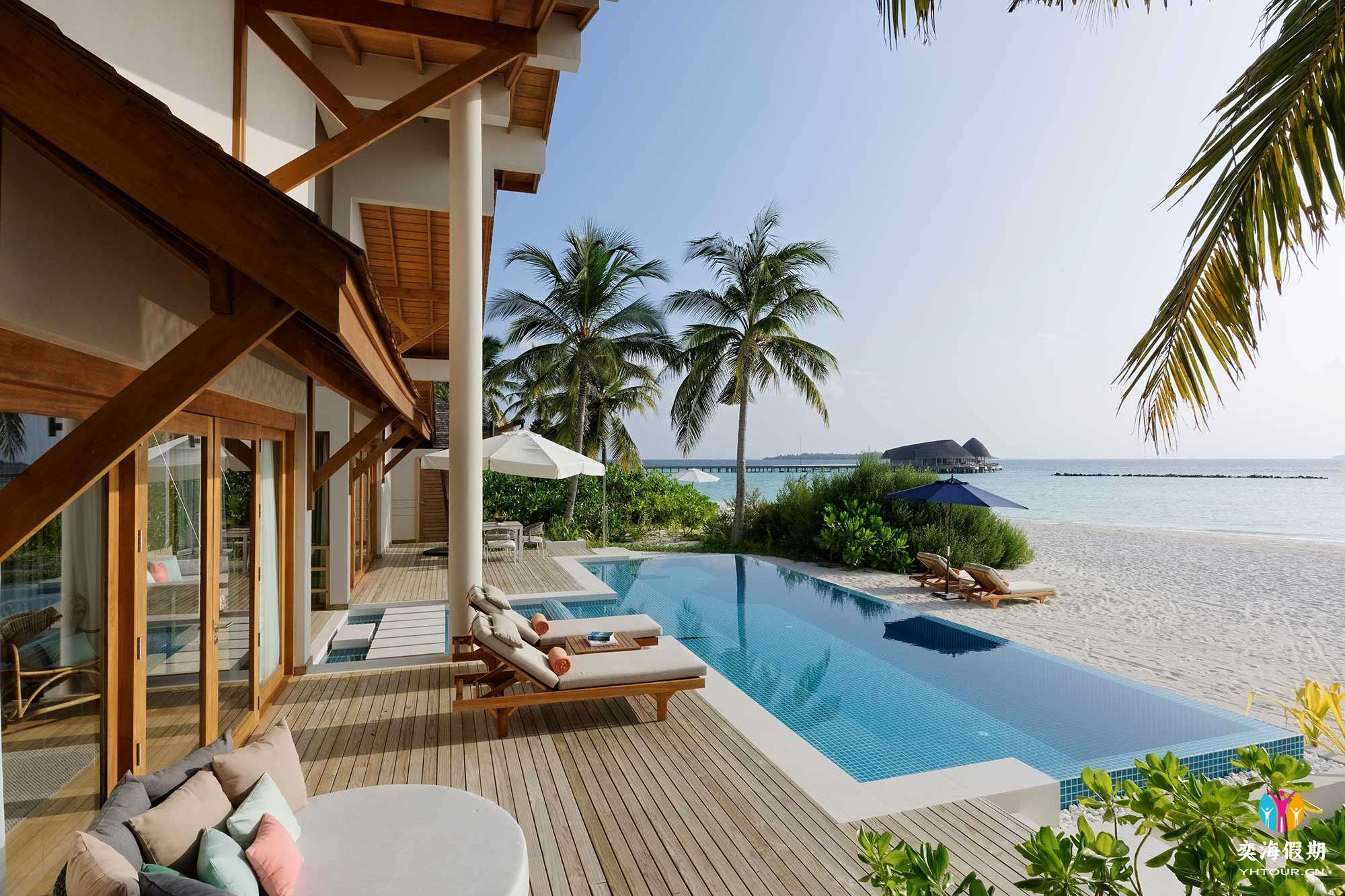 PRESIDENTIAL BEACH VILLA3.jpg