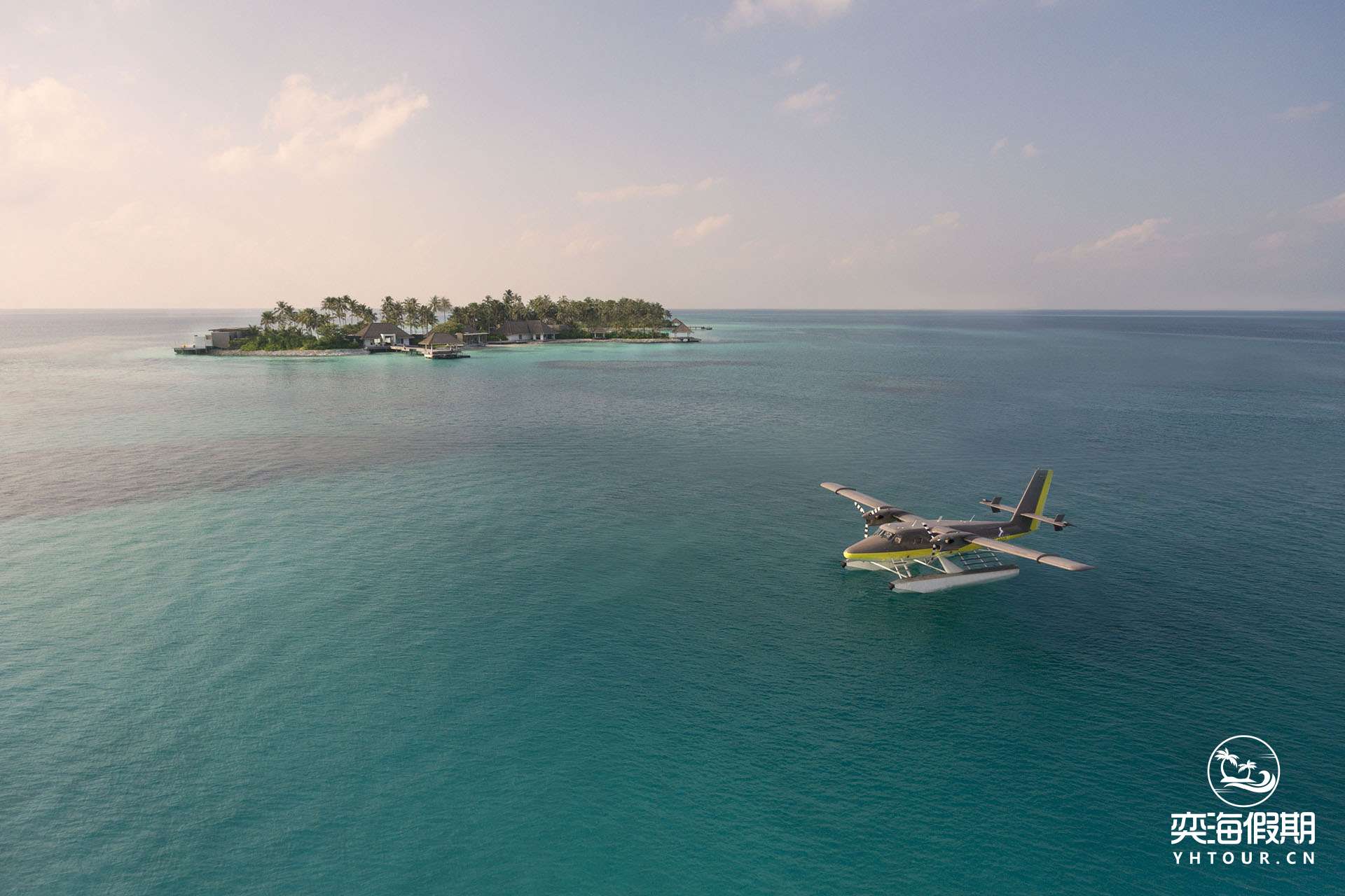 Cheval Blanc Randheli - Seaplane.jpg