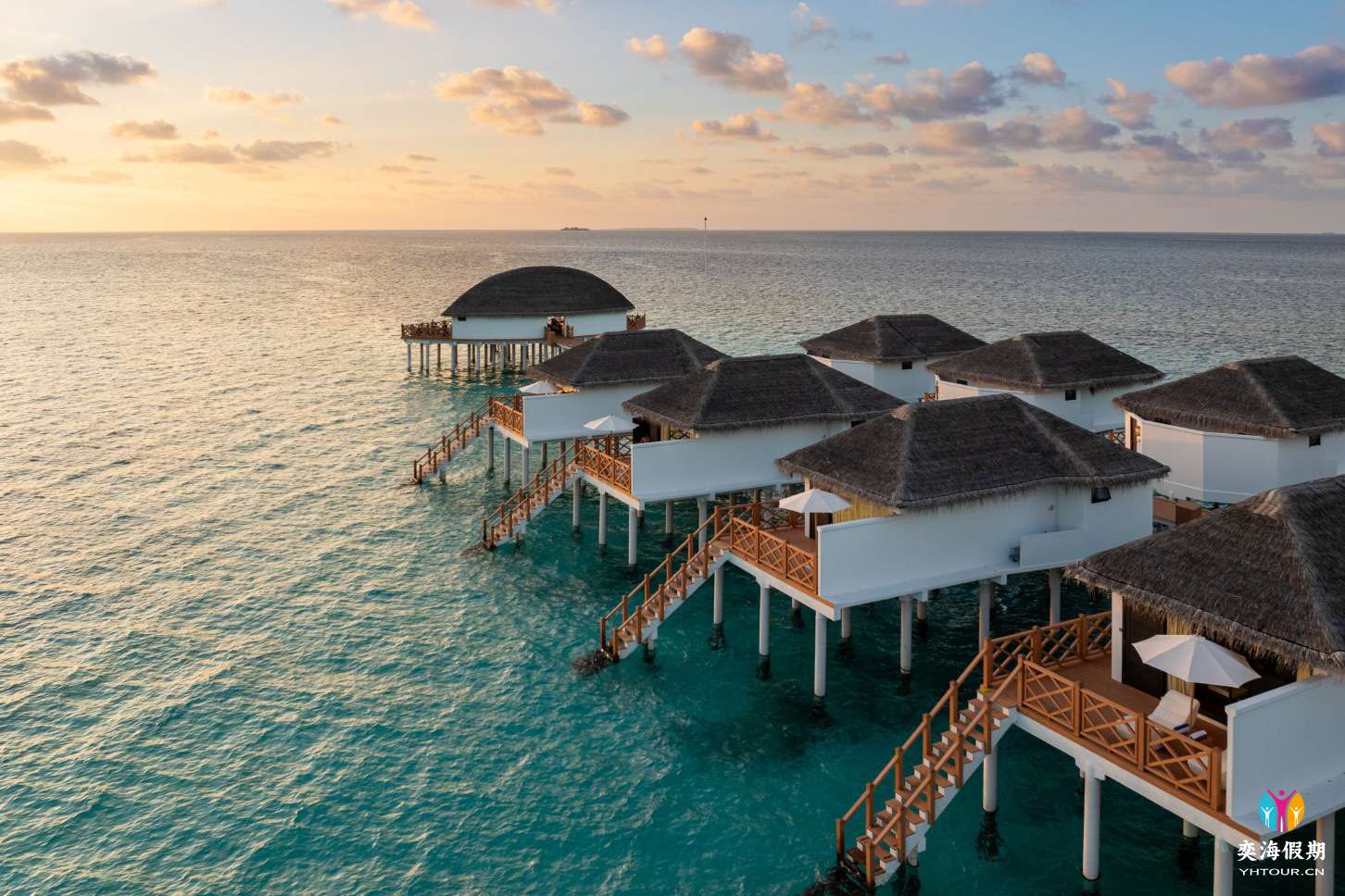 Premium water bungalow (4).jpg