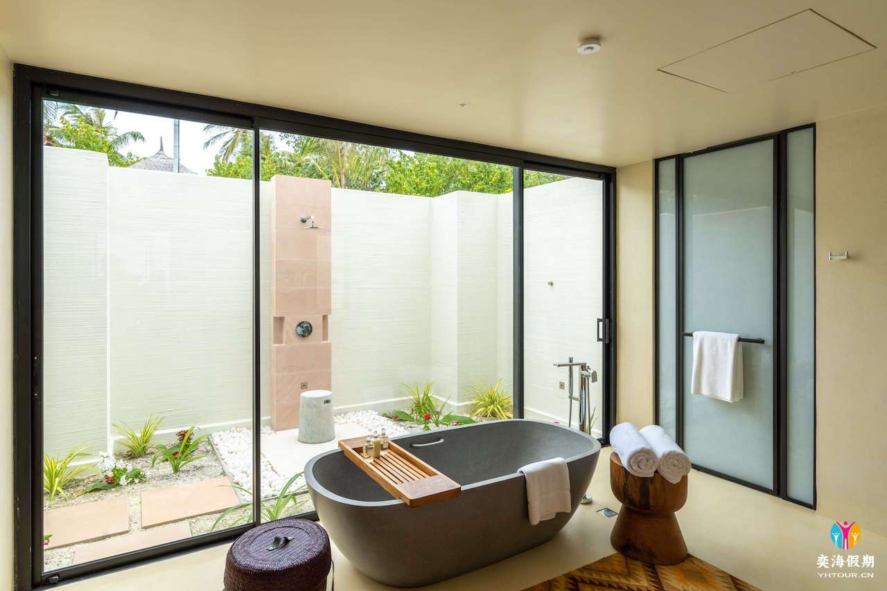 Beach Villa4.jpg
