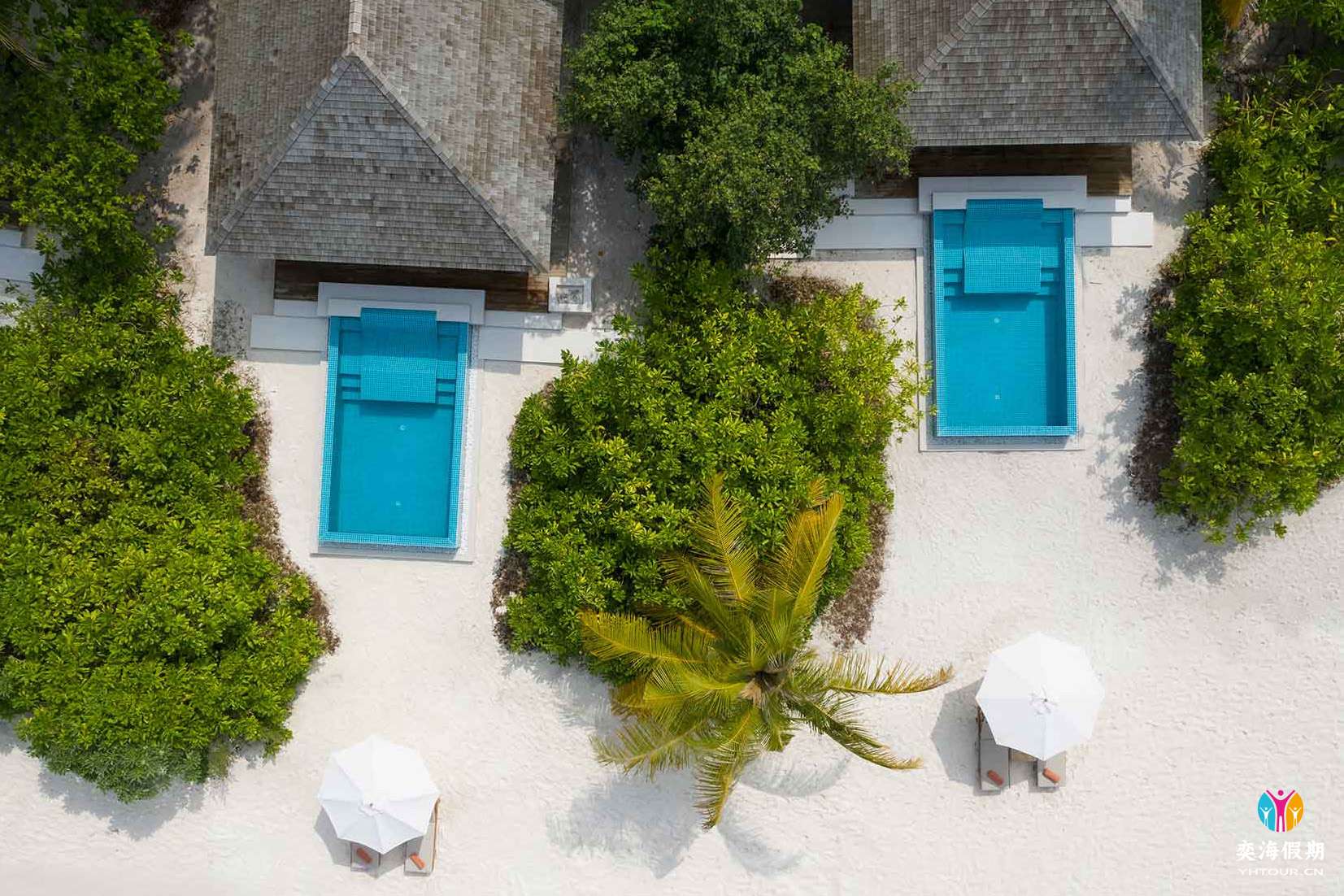 FAMILY BEACH VILLAS WITH POOL.jpg