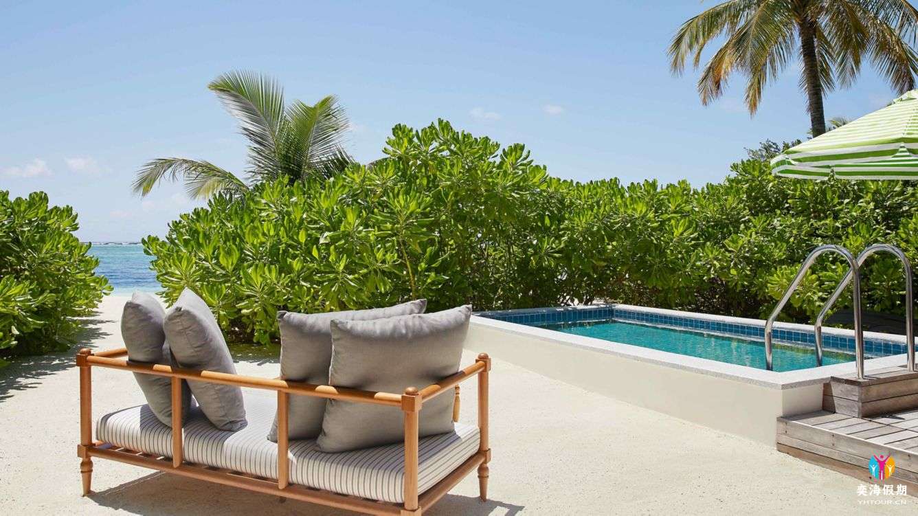 Beach Pool Villa4 (1).jpg
