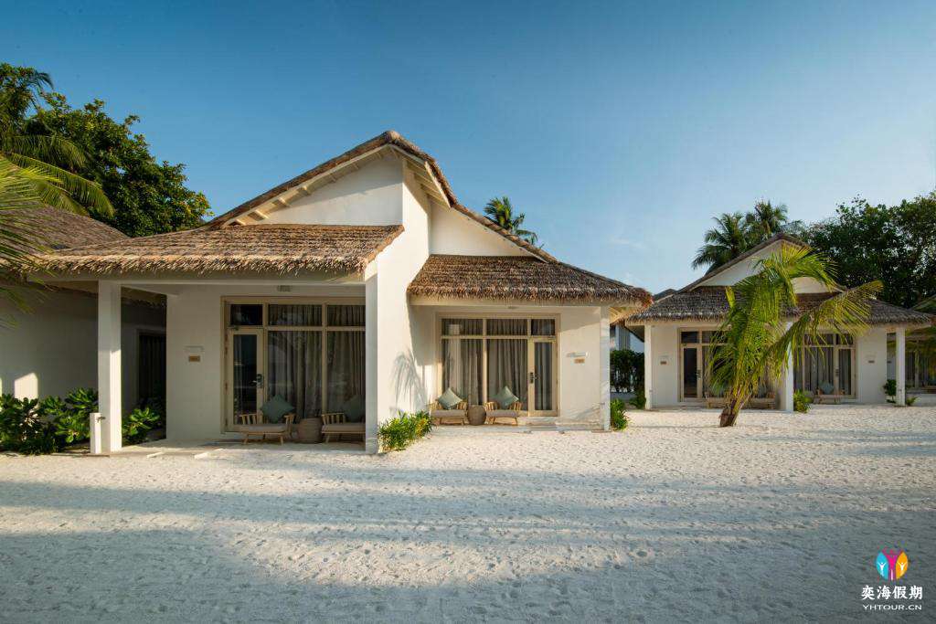 Beach Villa (5).jpg