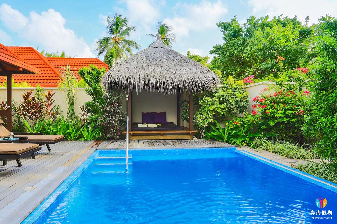 Two bedroom Kurumba Residence (2).jpg
