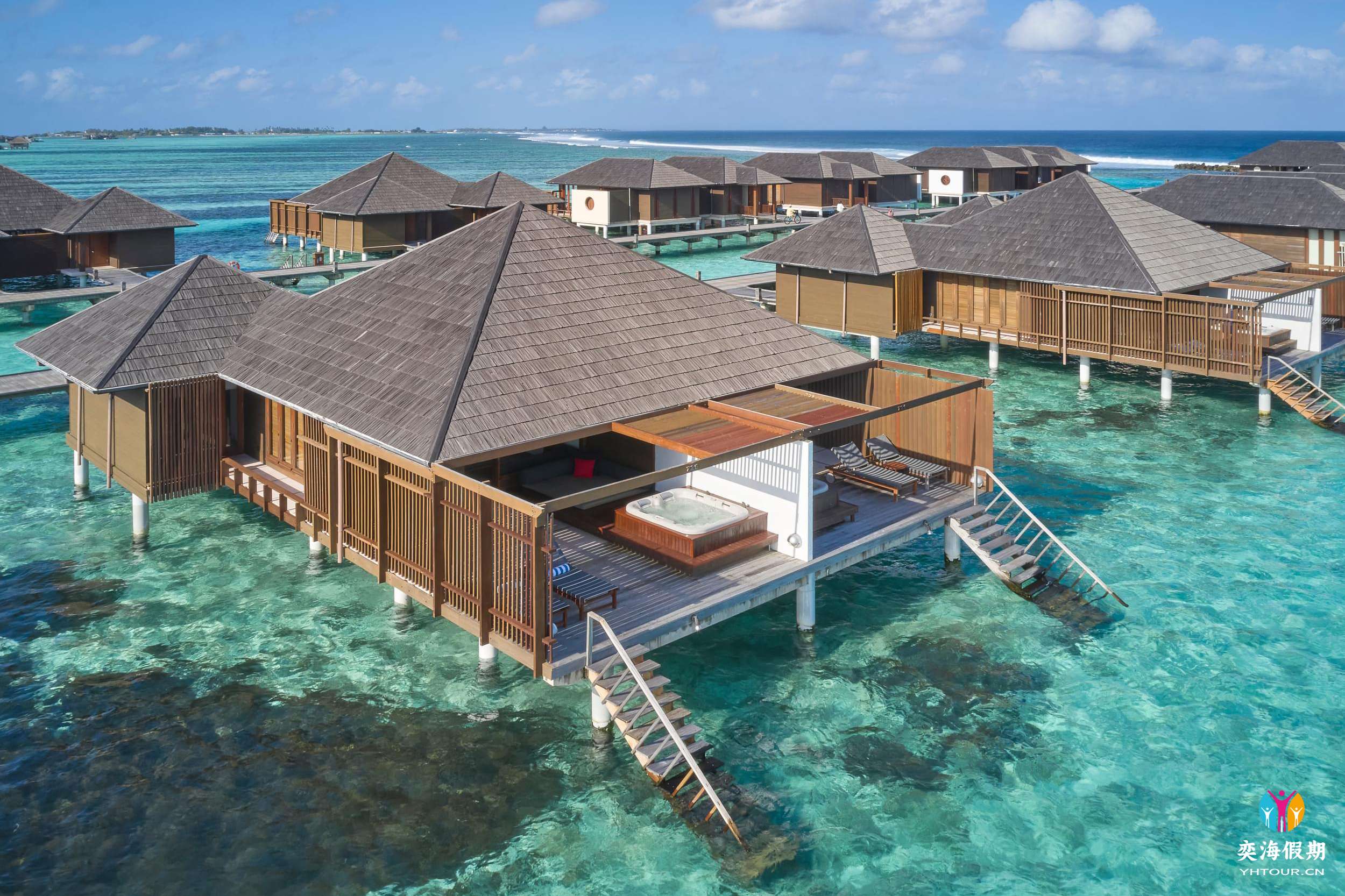 Villa Nautica - Water Villa with Whirlpool - Aerial - Large.jpg