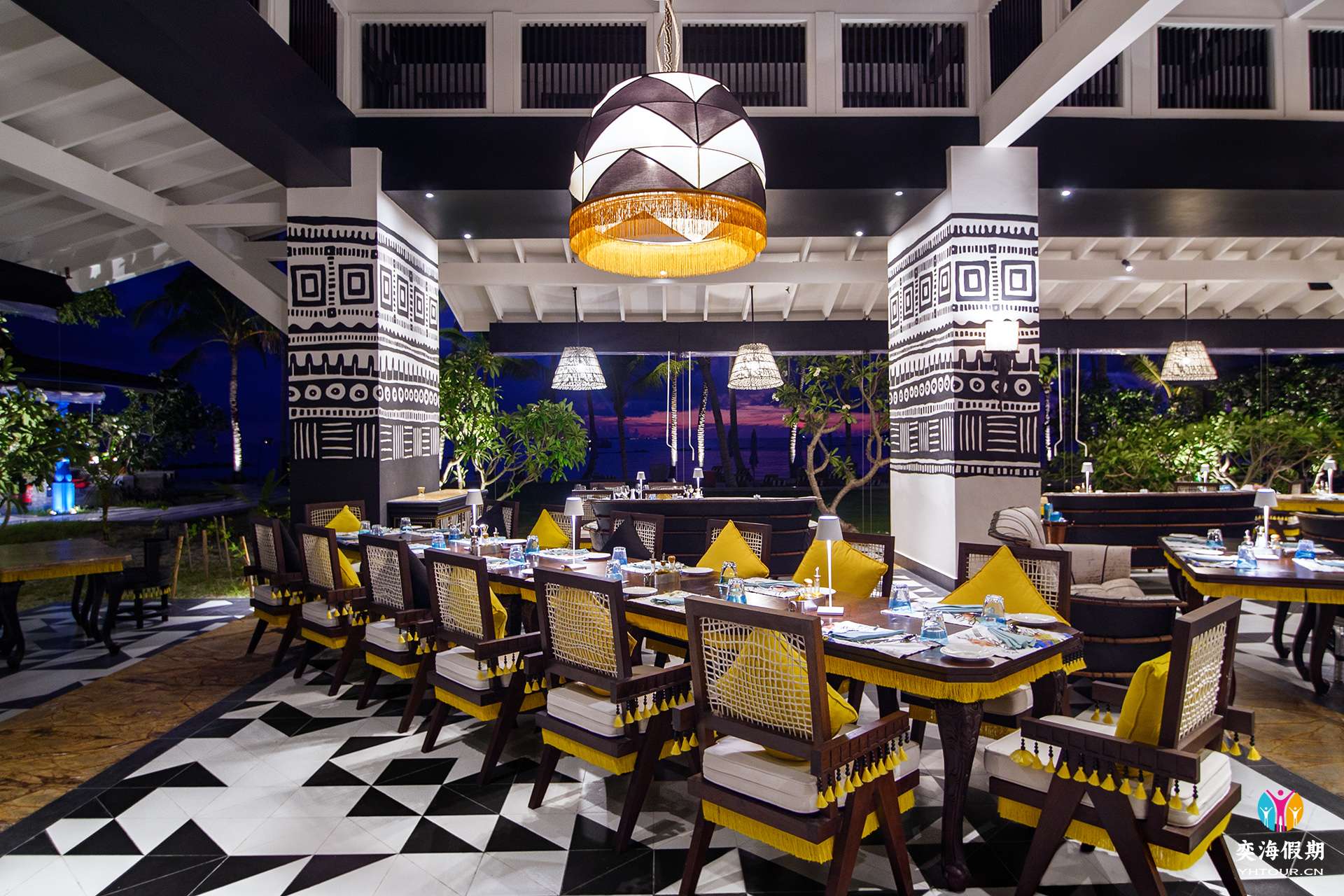 SLM-Restaurants-Miss-Olive-Oyl.jpg