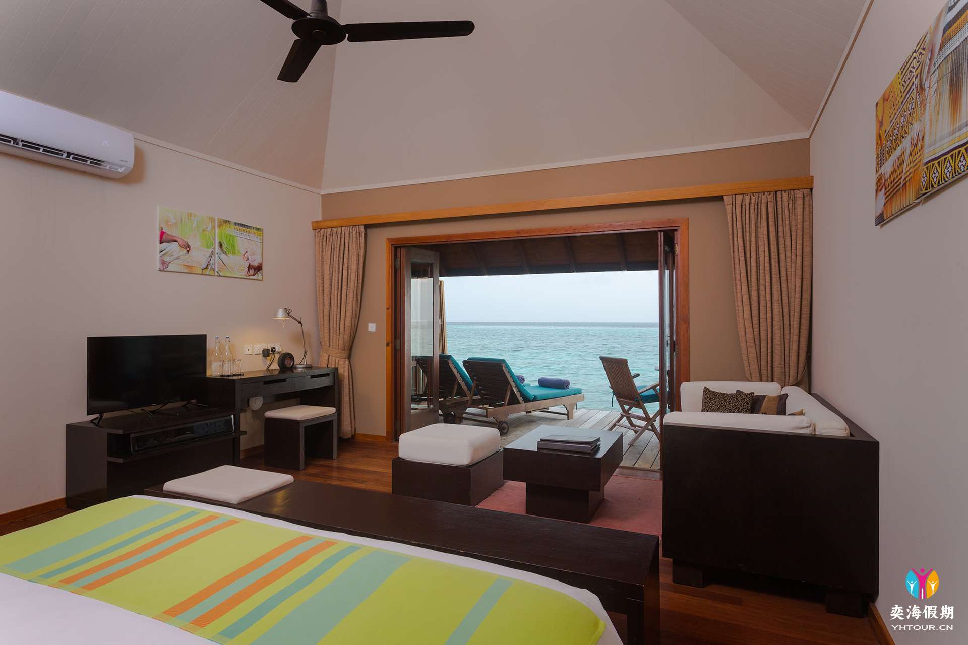 VeliganduWaterVilla2.jpg