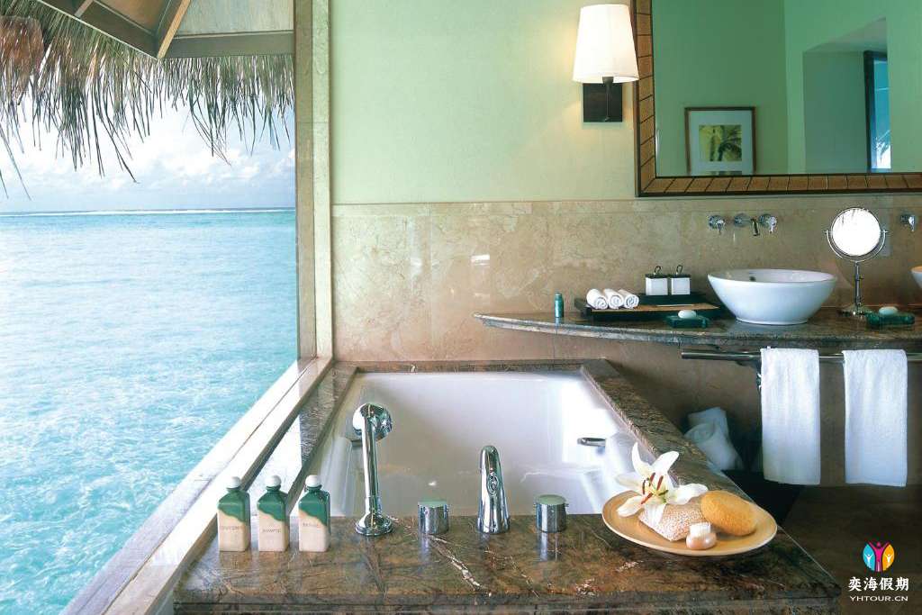 Lagoon Villa (1).jpg