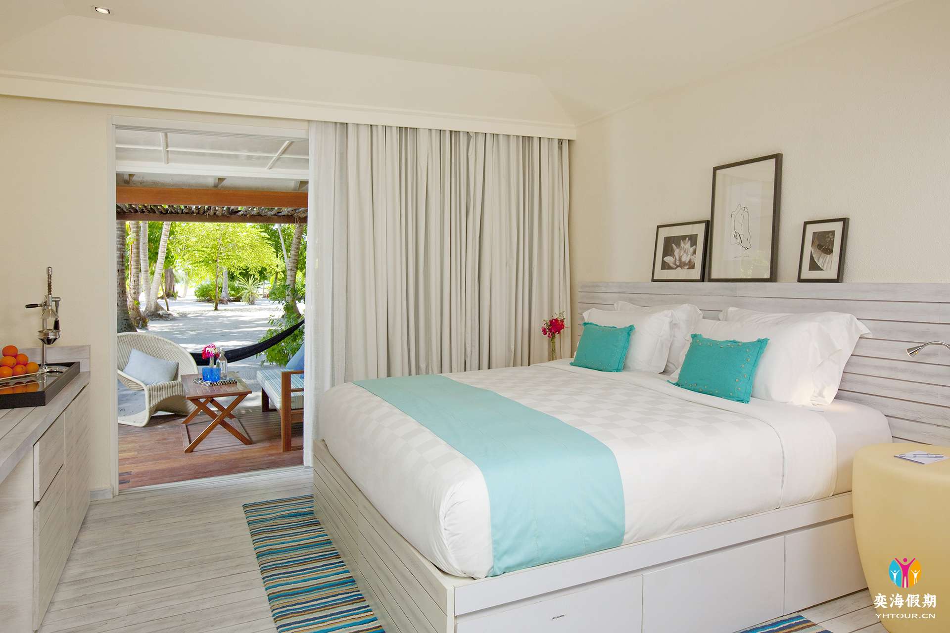 beach villa (1).jpg