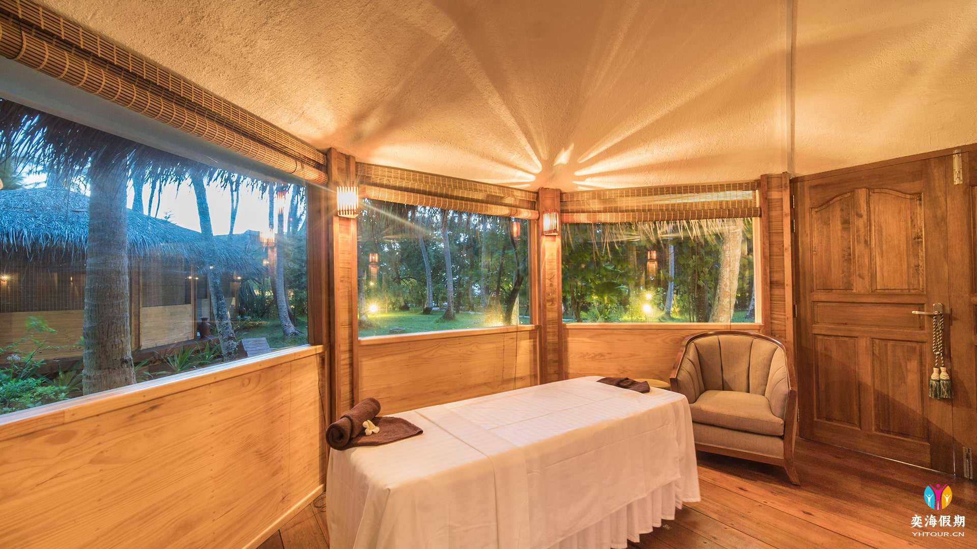 Huvandhumaa Spa.jpg