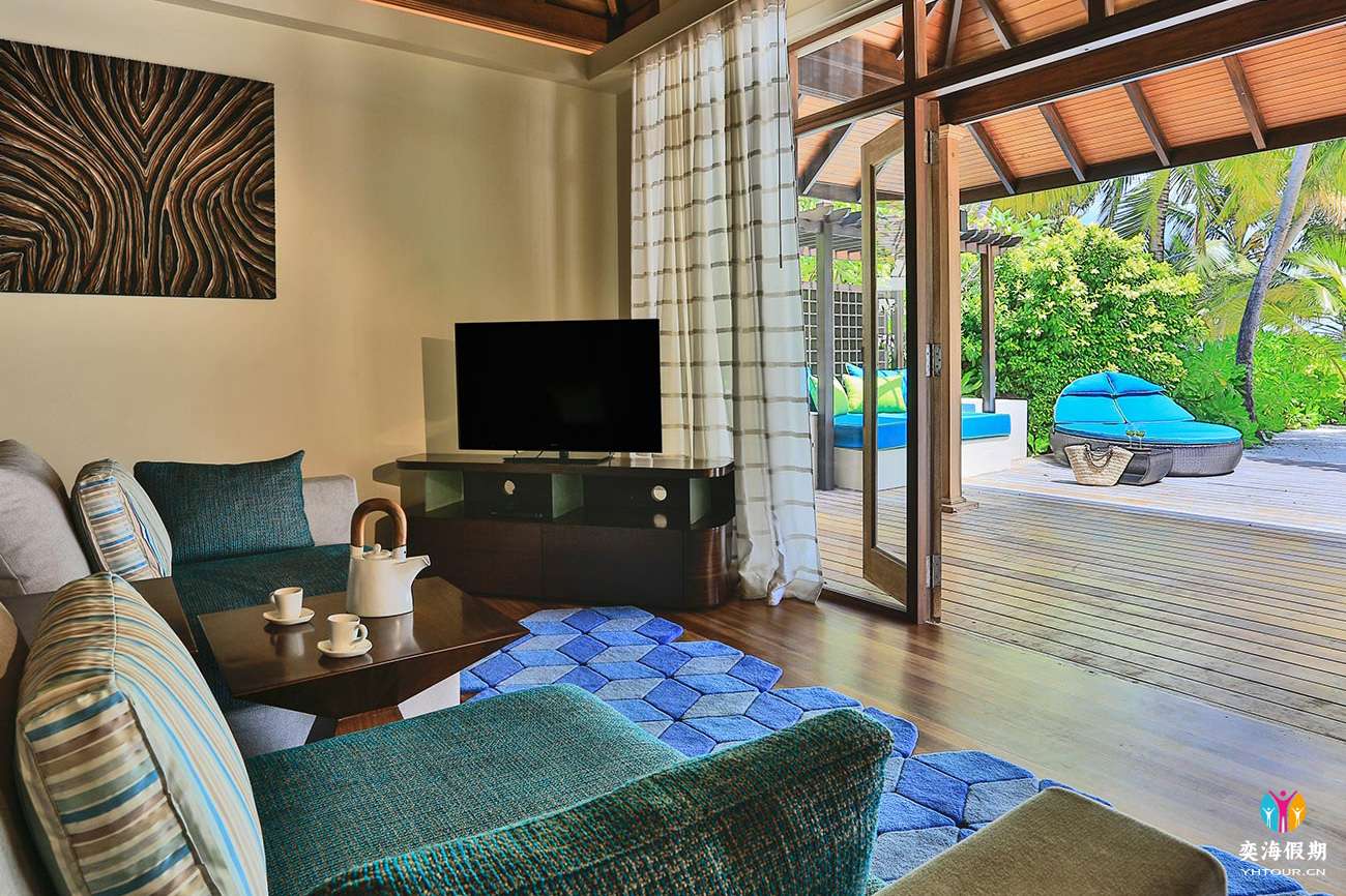 Two bedroom Kurumba Residence (1).jpg